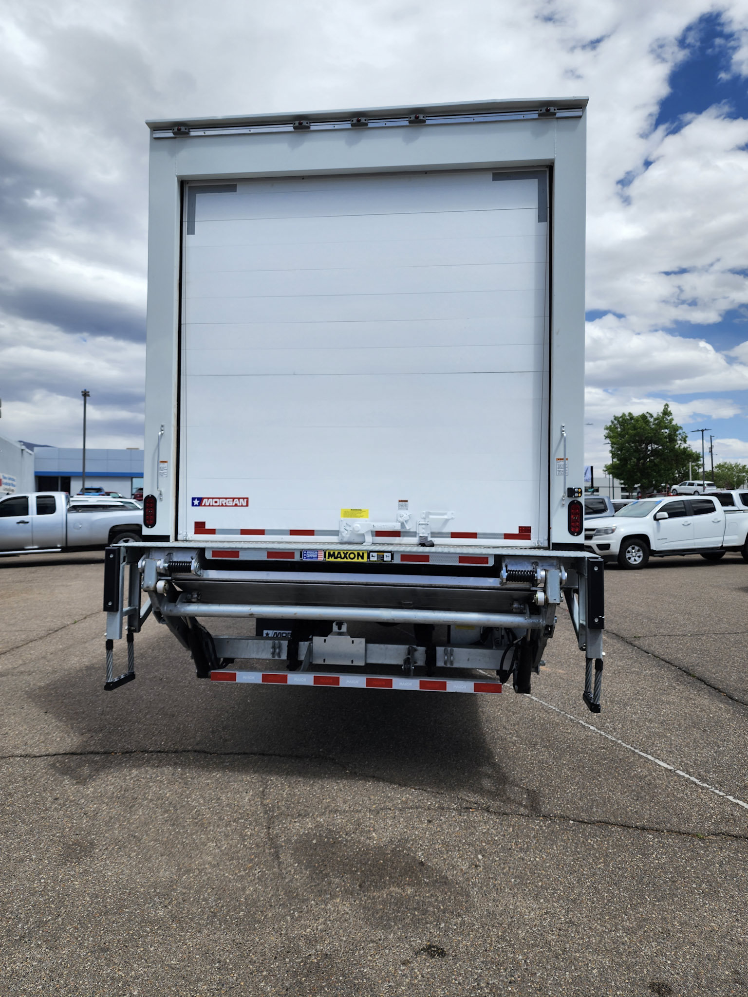 New 2024 Chevrolet Low Cab Forward 7500XD RWD image 23
