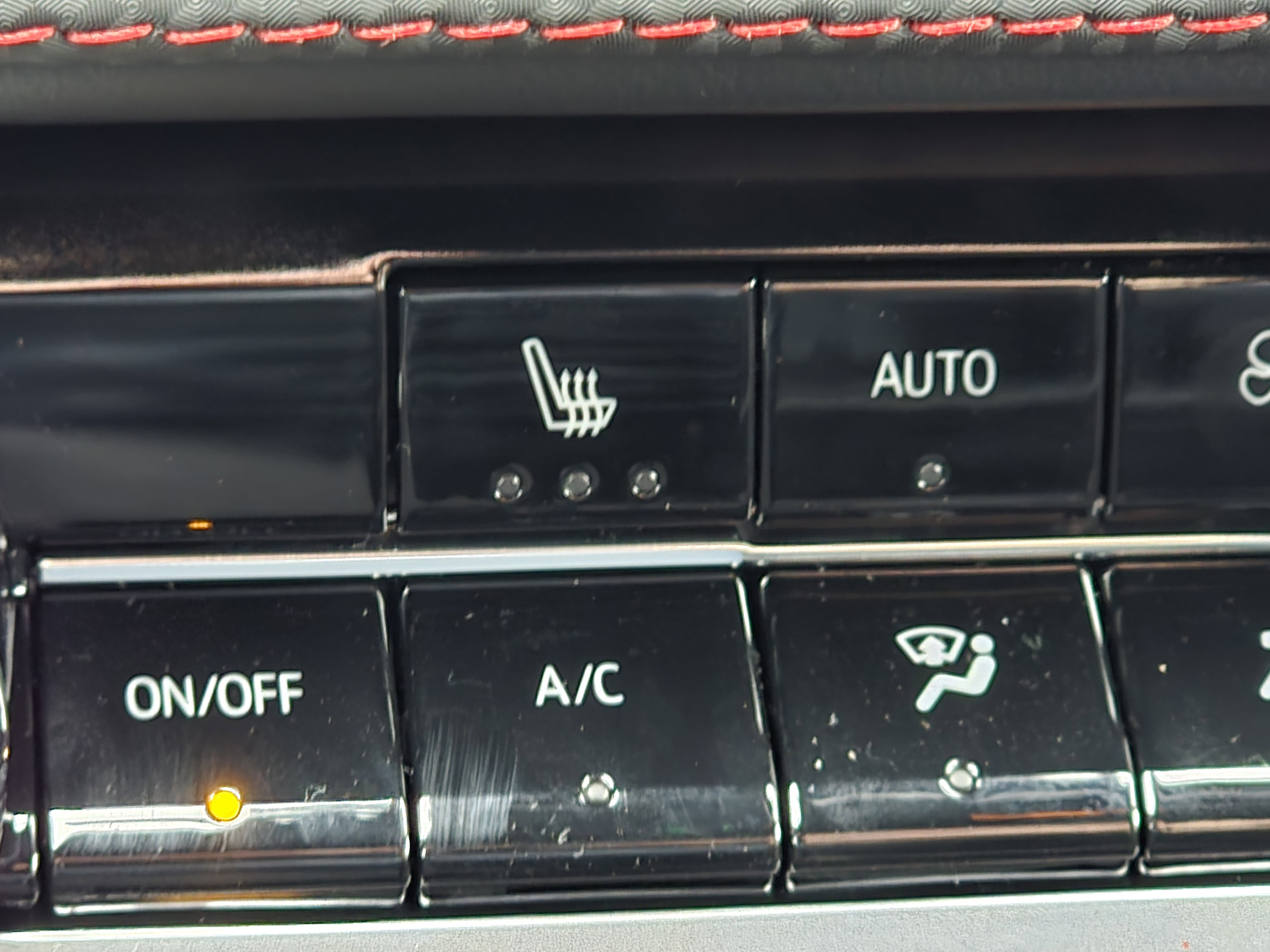 New 2026 Chevrolet Equinox RS image 22