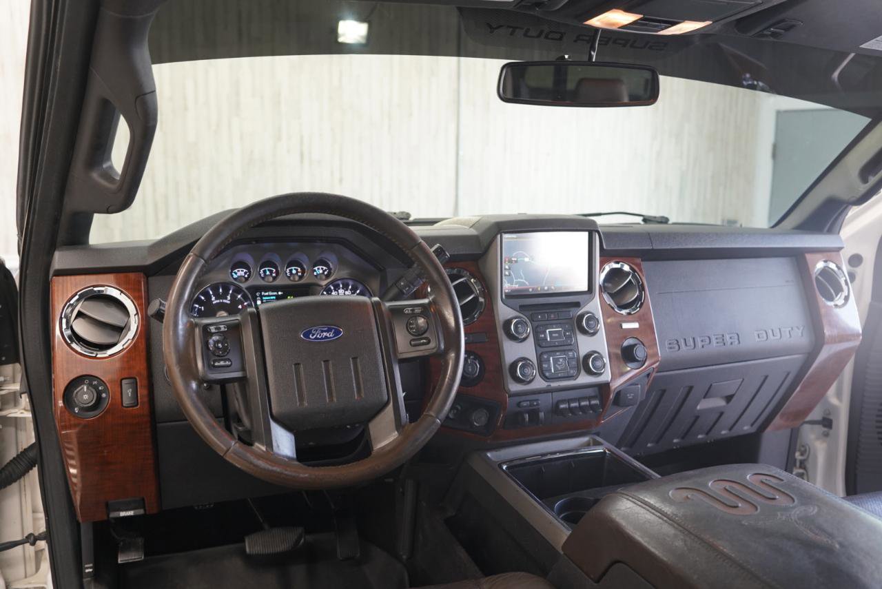 Used 2016 Ford F250 King Ranch w/ FX4 Off-Road Package AWD/4WD image 11