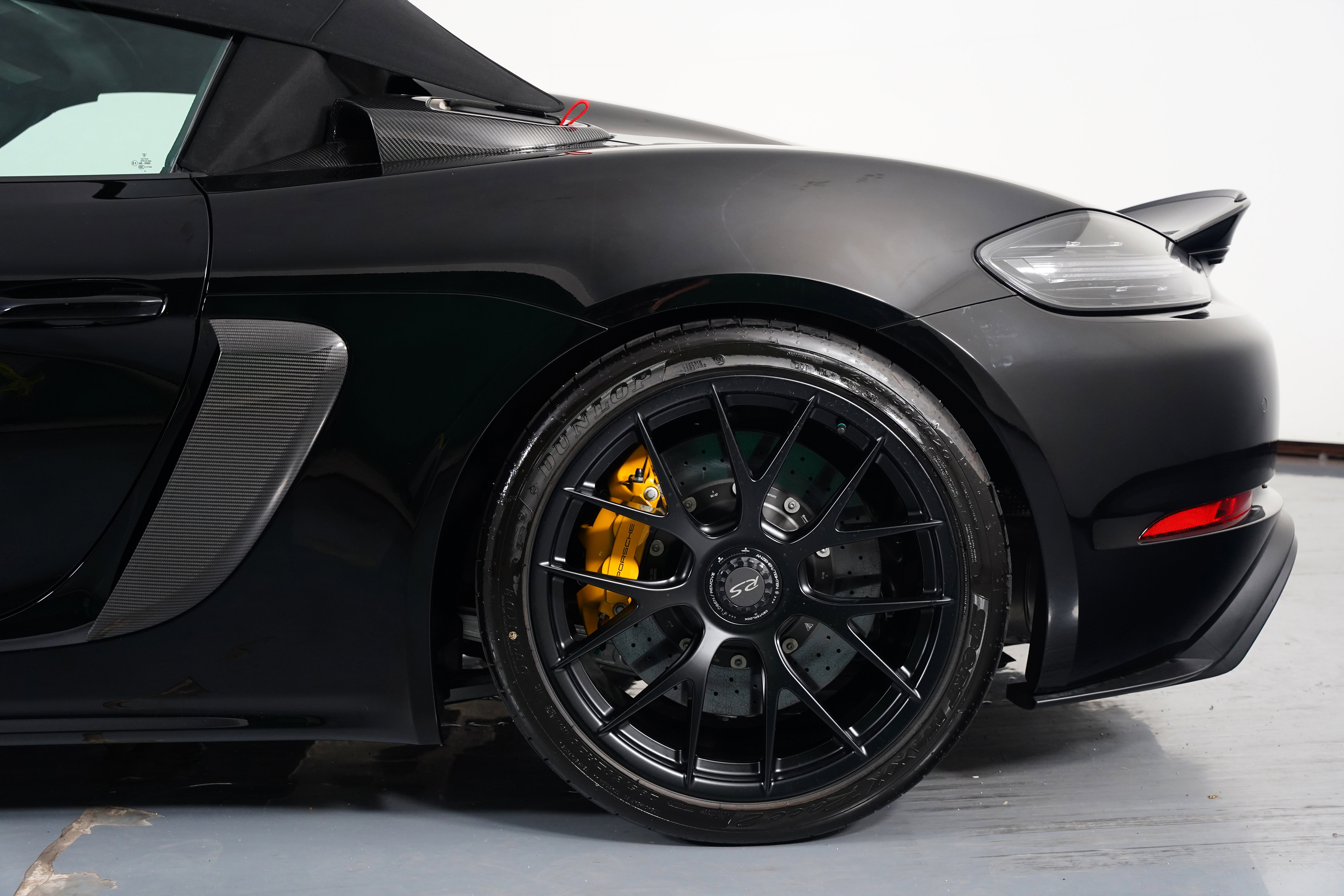 Used 2025 Porsche 718 Boxster Spyder RS image 27