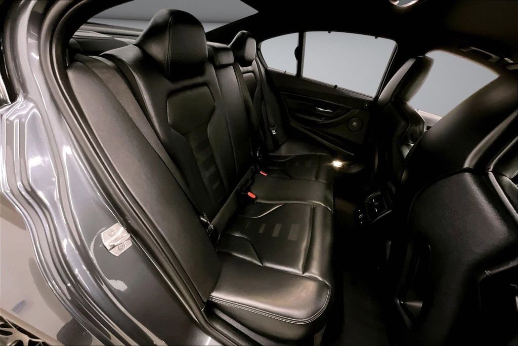 Used 2018 BMW M3 image 25