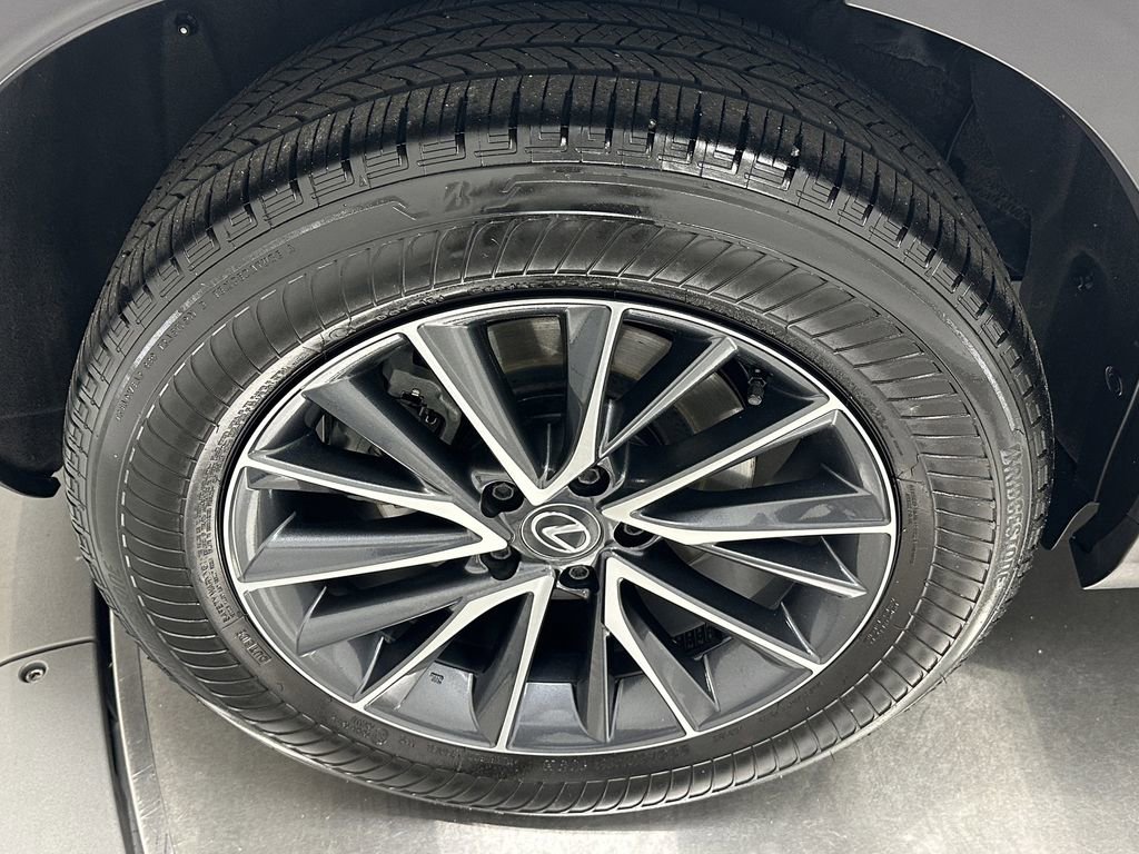 Used 2025 Lexus NX 250 FWD w/ Premium Package image 19