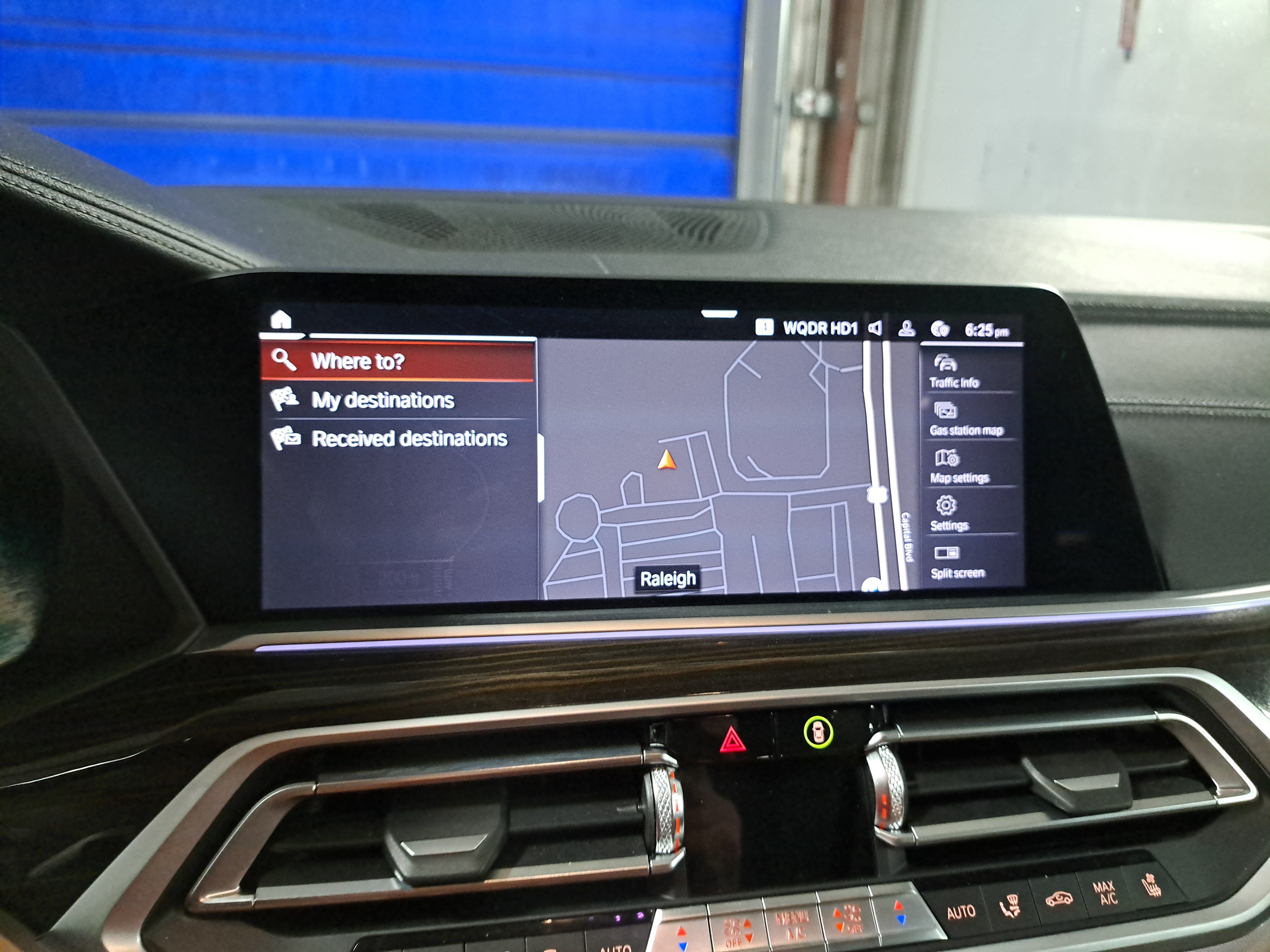 Used 2020 BMW X7 xDrive40i w/ Executive Package AWD/4WD image 23