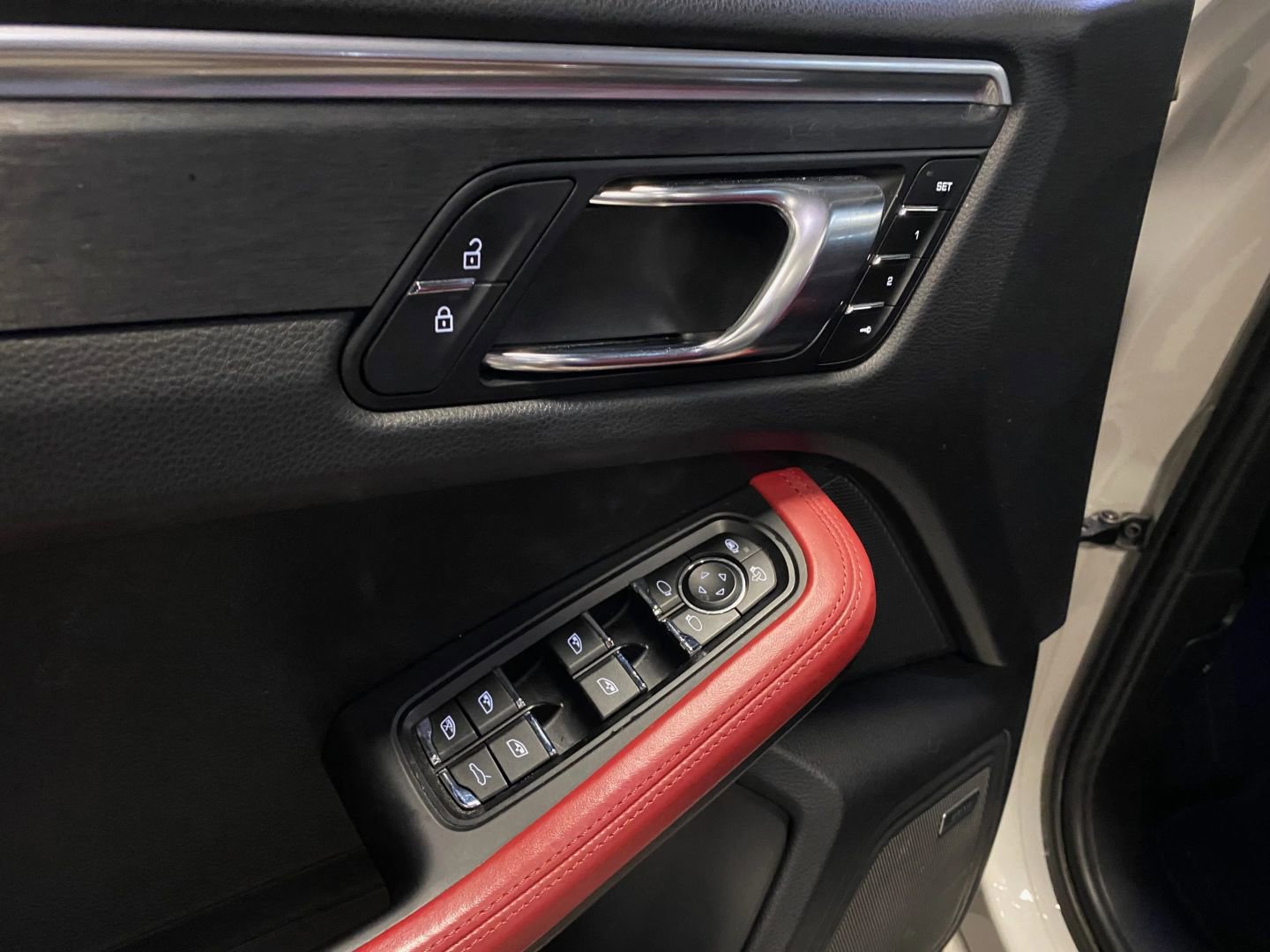 Used 2021 Porsche Macan GTS image 19