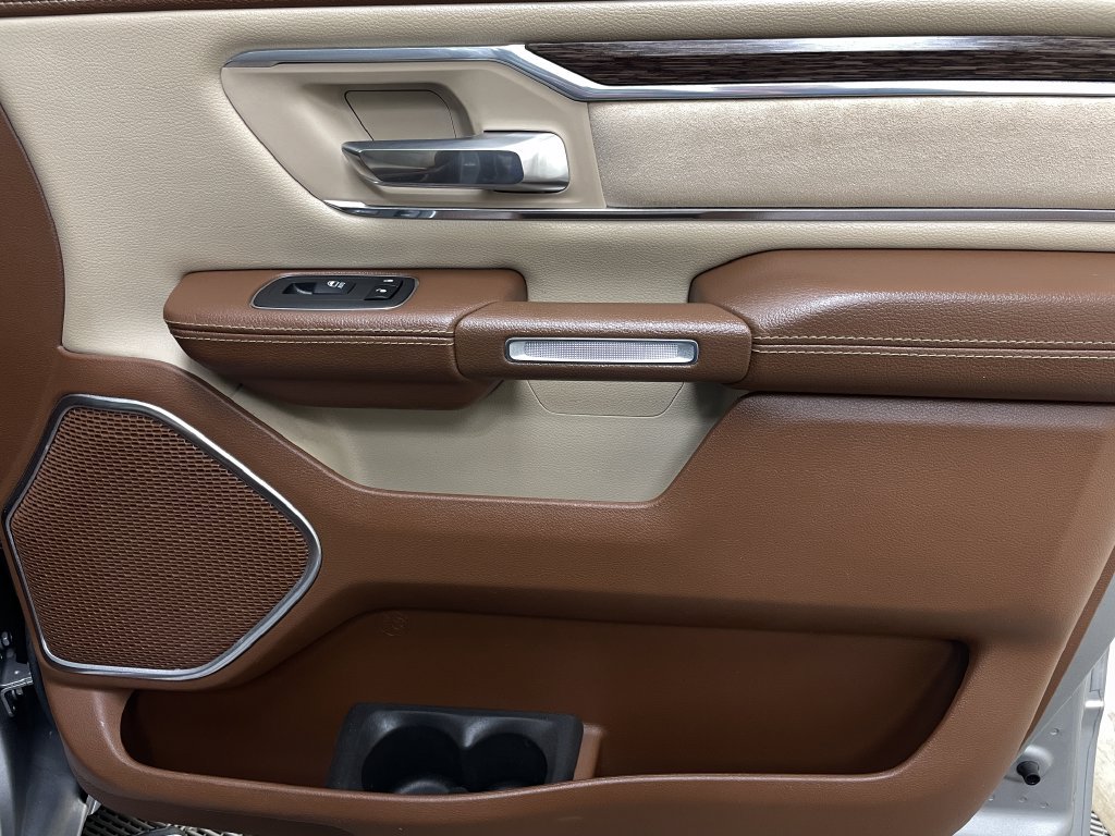 Used 2019 RAM 1500 Laramie RWD image 44