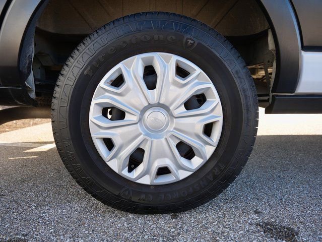 Used 2023 Ford Transit 350 XLT image 25