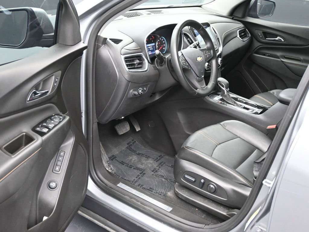 Used 2024 Chevrolet Equinox Premier image 11