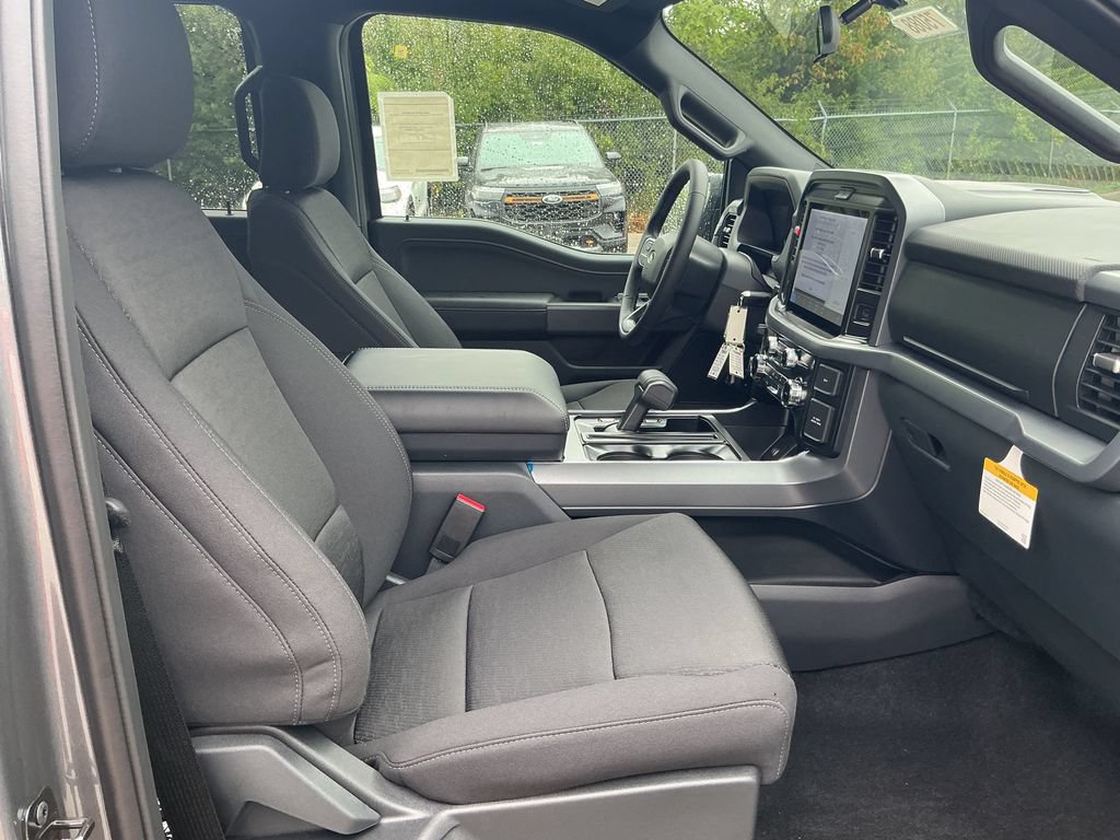 New 2026 Ford F150 XLT w/ FX4 Off-Road Package AWD/4WD image 24