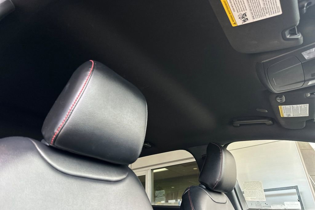 Used 2023 Ford Edge ST-Line AWD/4WD image 18