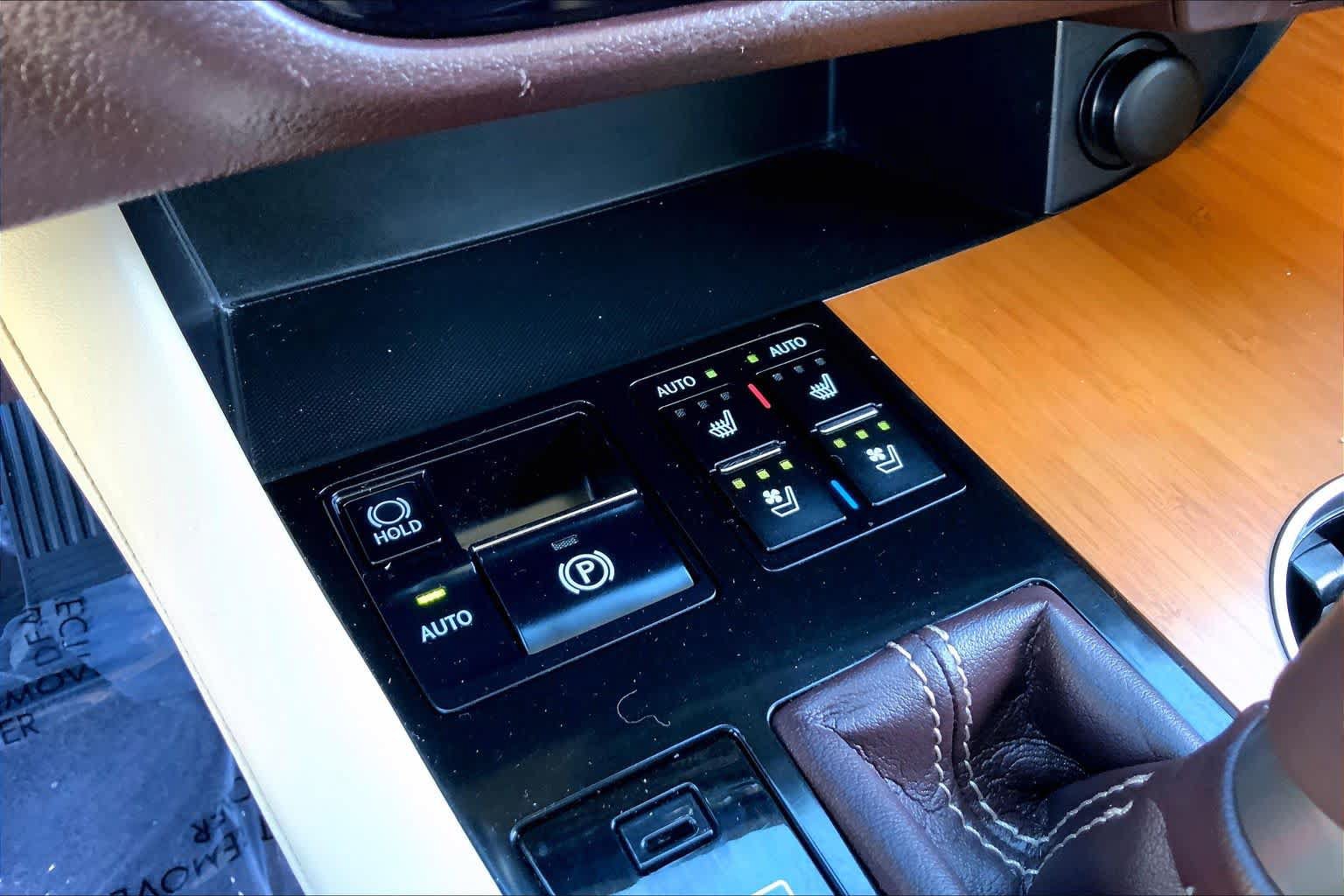 Used 2016 Lexus RX 350 AWD w/ Premium Package image 34