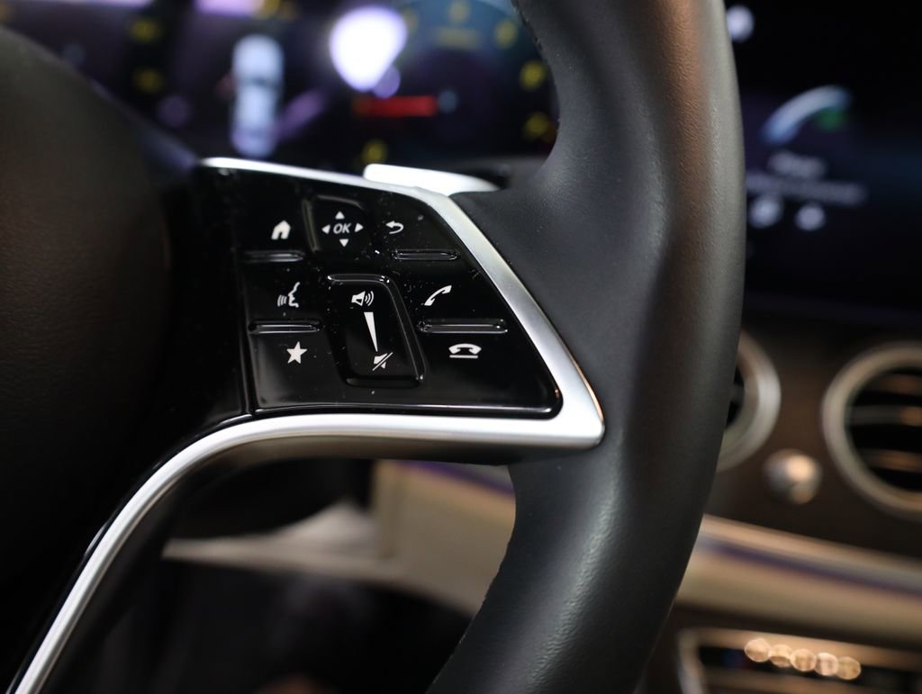 Certified 2022 Mercedes-Benz E 350 4MATIC Sedan image 15