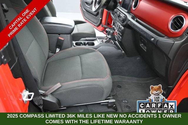 Used 2022 Jeep Wrangler Rubicon w/ LED Lighting Group AWD/4WD image 18