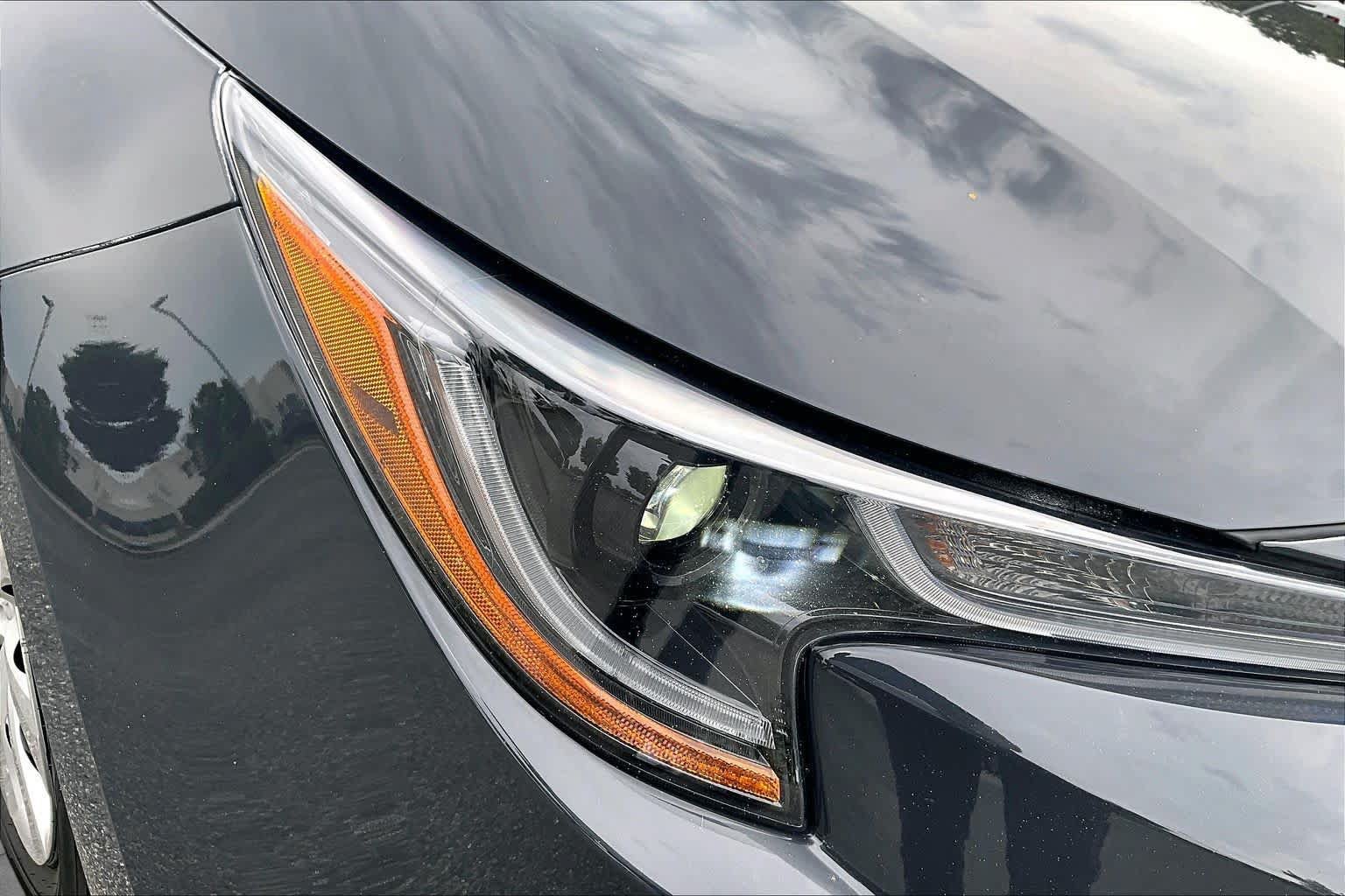 Used 2023 Toyota Corolla LE FWD image 27