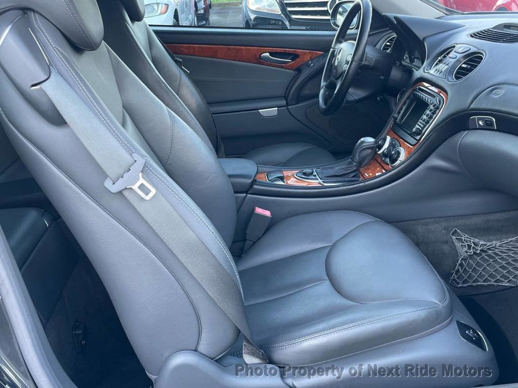 Used 2003 Mercedes-Benz SL 500 image 8