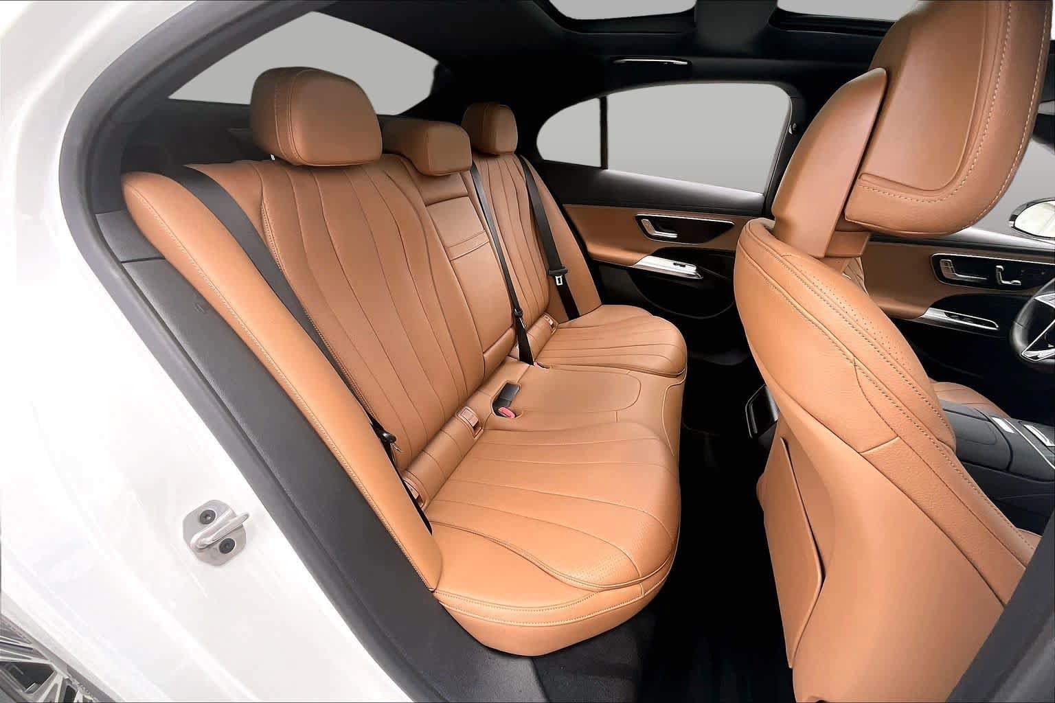 Used 2026 Mercedes-Benz E 350 Sedan image 19