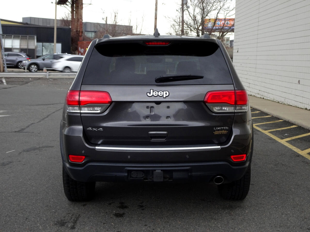 Used 2018 Jeep Grand Cherokee Limited w/ Trailer Tow Group IV image 6