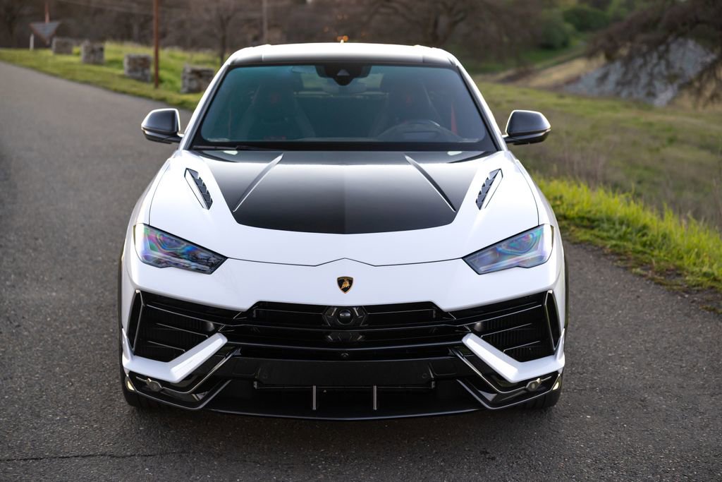 Used 2023 Lamborghini Urus Performante image 48