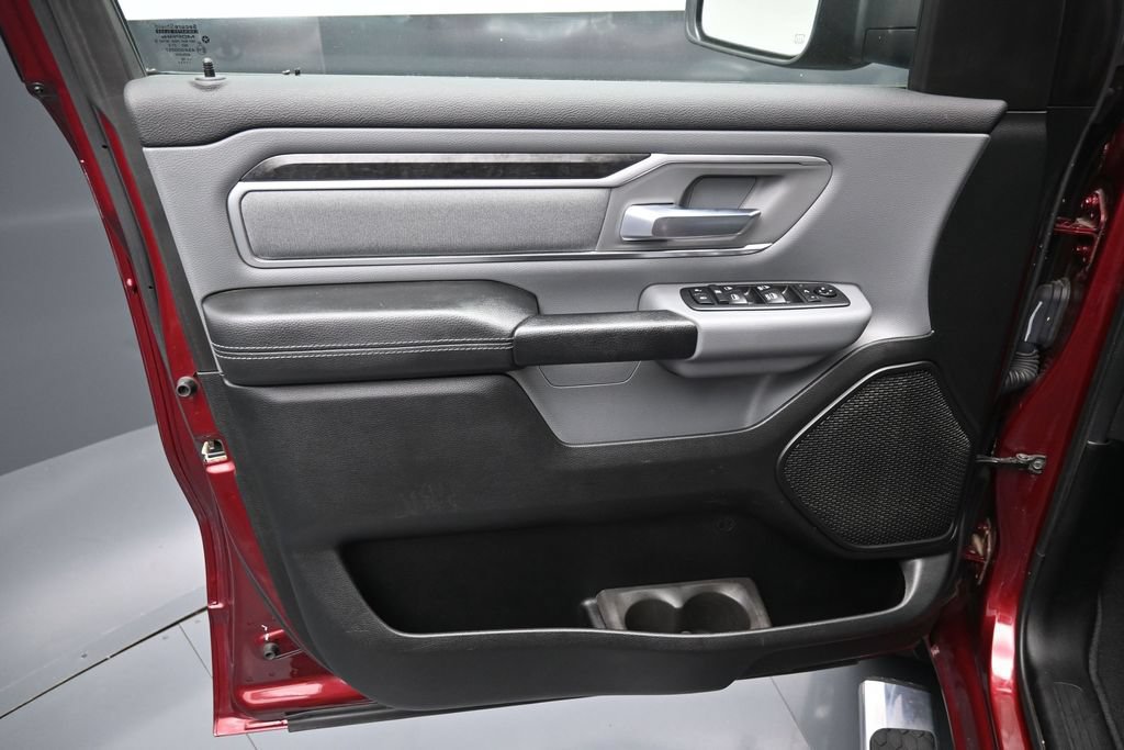 Used 2019 RAM 1500 Big Horn AWD/4WD image 11