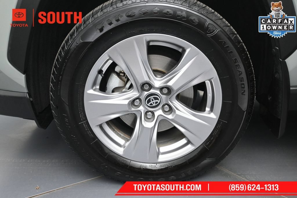 Used 2022 Toyota RAV4 XLE w/ Convenience Package AWD/4WD image 35