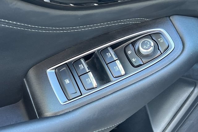 Used 2023 Subaru Outback Touring AWD/4WD image 12
