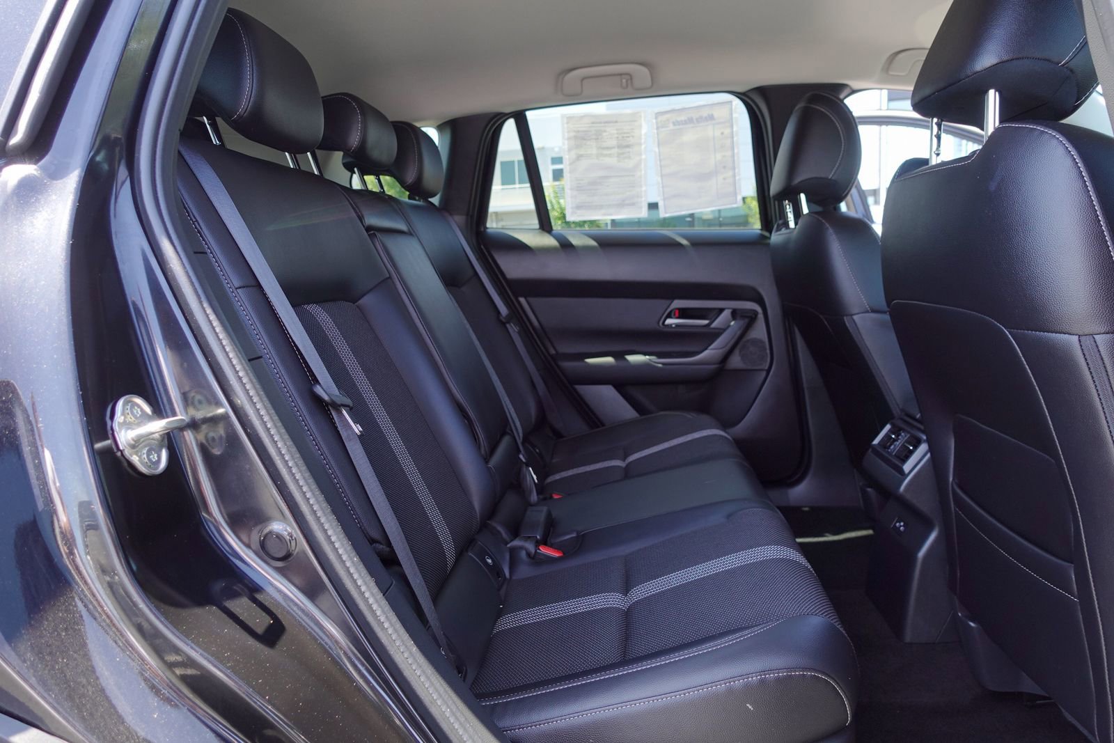 Certified 2025 MAZDA CX-50 2.5 Hybrid w/ Preferred Pkg AWD/4WD image 16