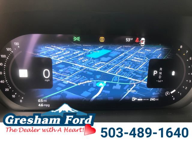 Used 2025 Volvo XC60 B5 Plus AWD/4WD image 18