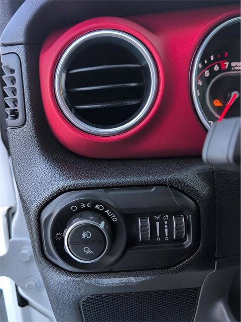 Used 2020 Jeep Gladiator Rubicon w/ Dual Top Group image 11