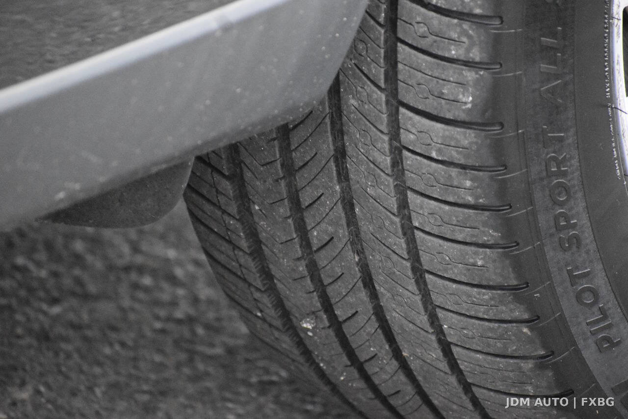 Used 2016 Land Rover Range Rover Supercharged image 40