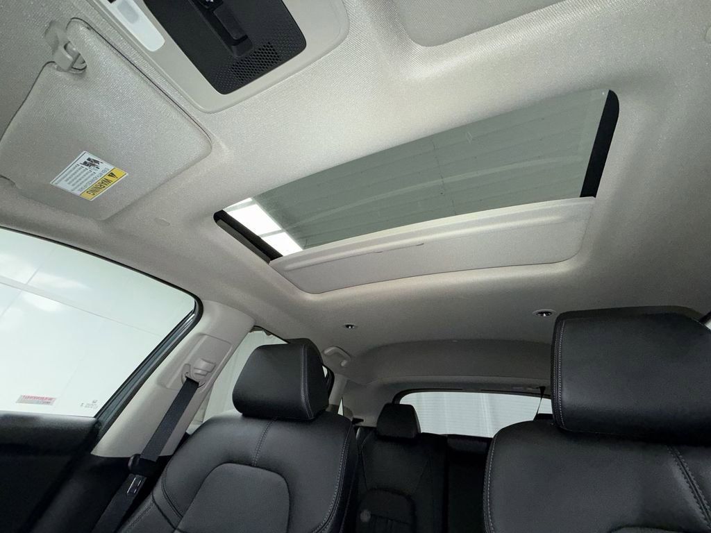 Used 2025 Honda HR-V EX-L image 24