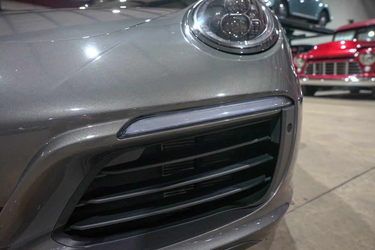 Used 2019 Porsche 911 Carrera S image 29