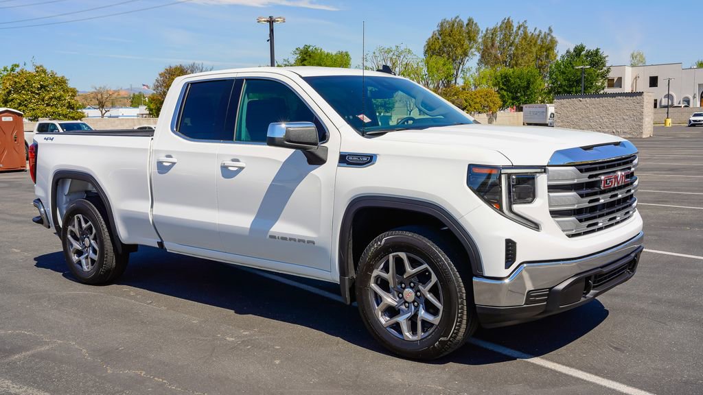 New 2026 GMC Sierra 1500 SLE image 6