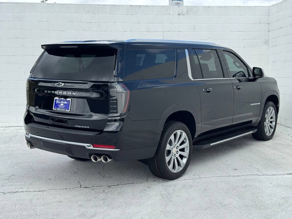 New 2026 Chevrolet Suburban Premier w/ Sun And Tow Package AWD/4WD image 13