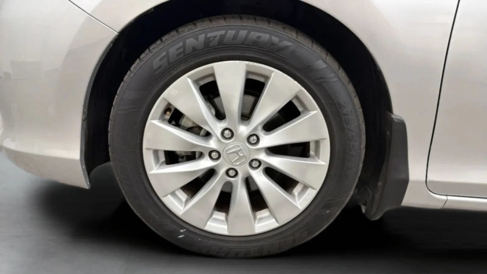 Used 2013 Honda Accord EX-L image 28