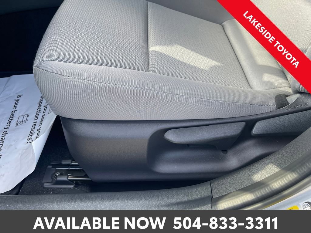 Certified 2025 Toyota Prius LE image 24