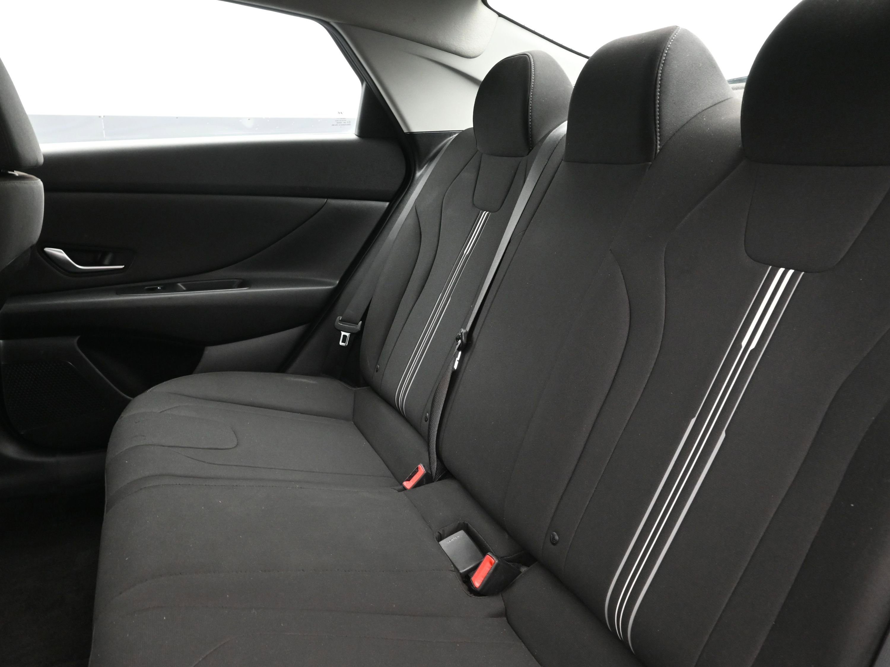 Certified 2022 Hyundai Elantra SEL w/ Convenience Package image 21