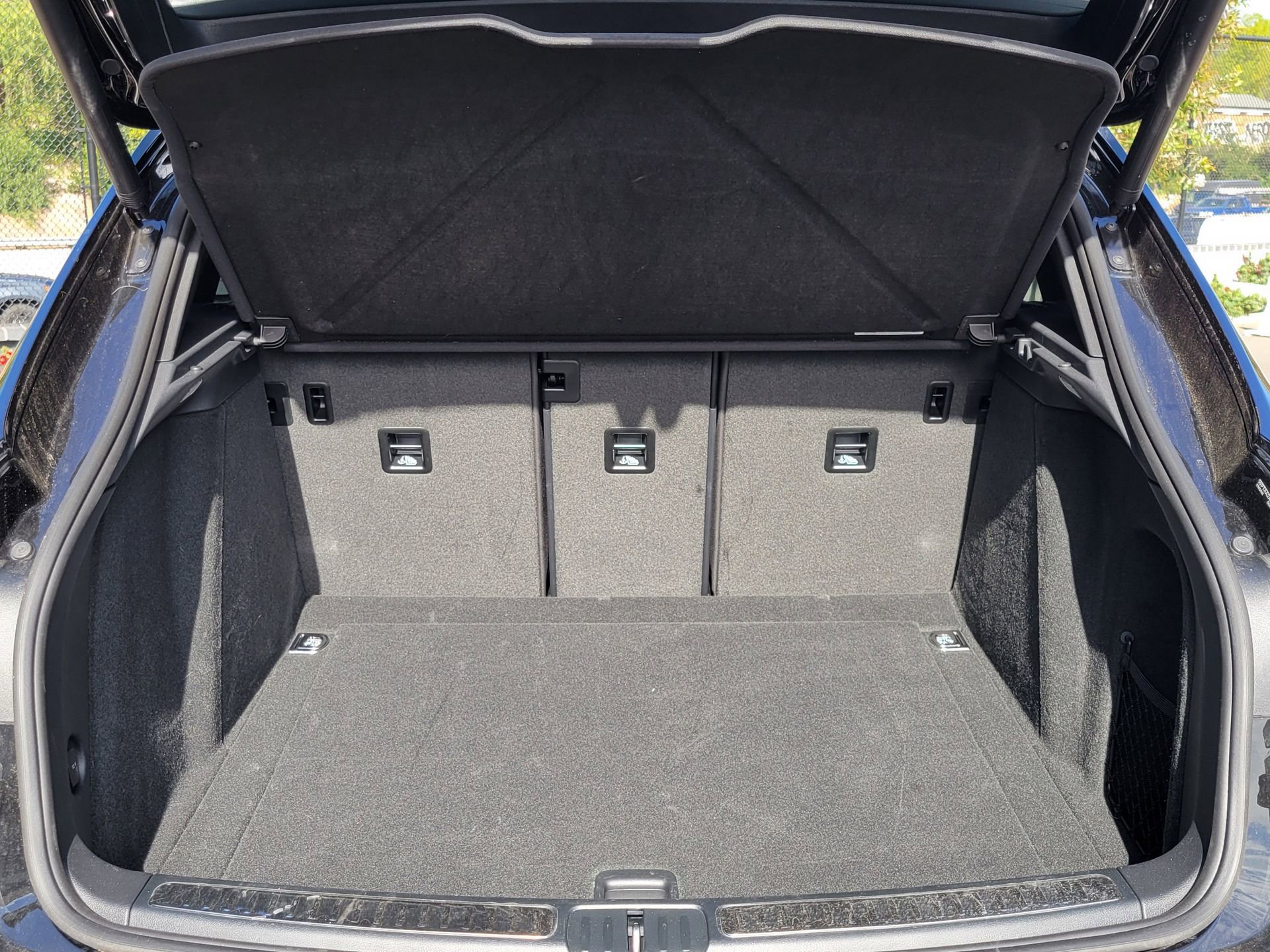 Used 2025 Porsche Macan image 32