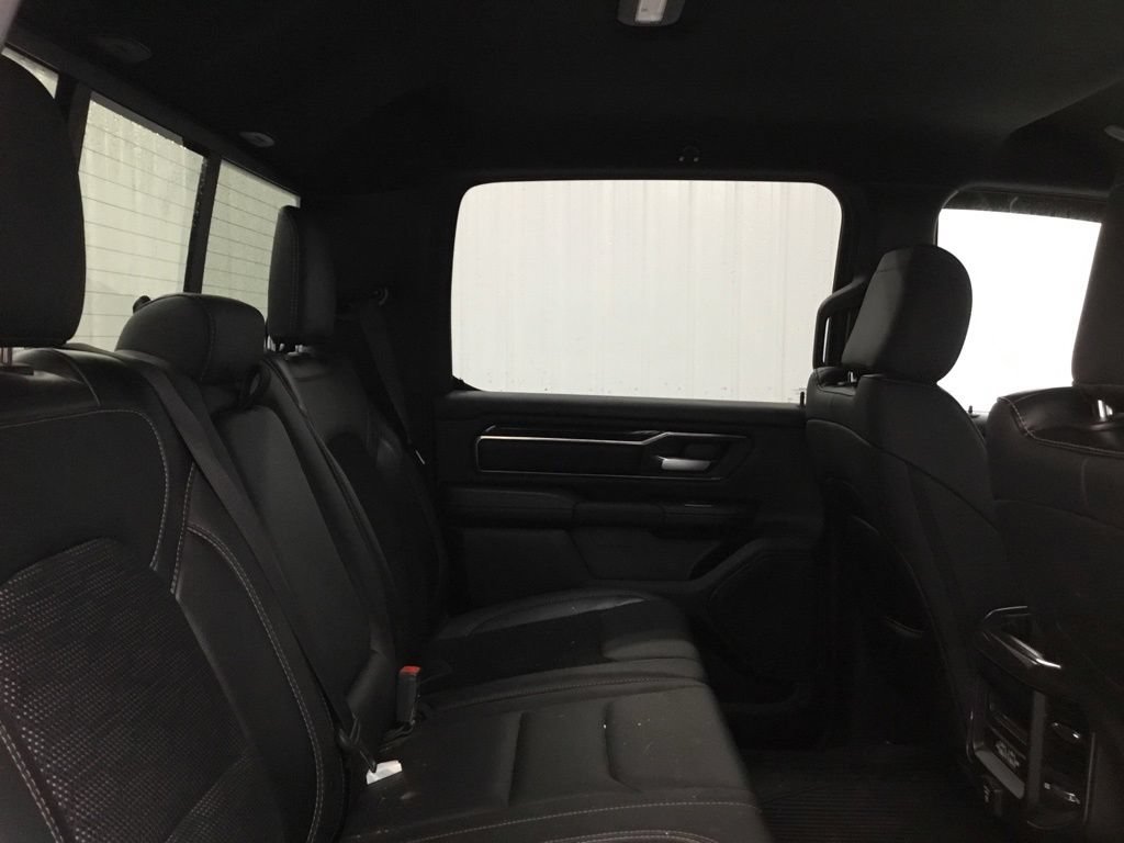 Used 2020 RAM 1500 Sport w/ Level 2 Equipment Goup w/2_L AWD/4WD image 18