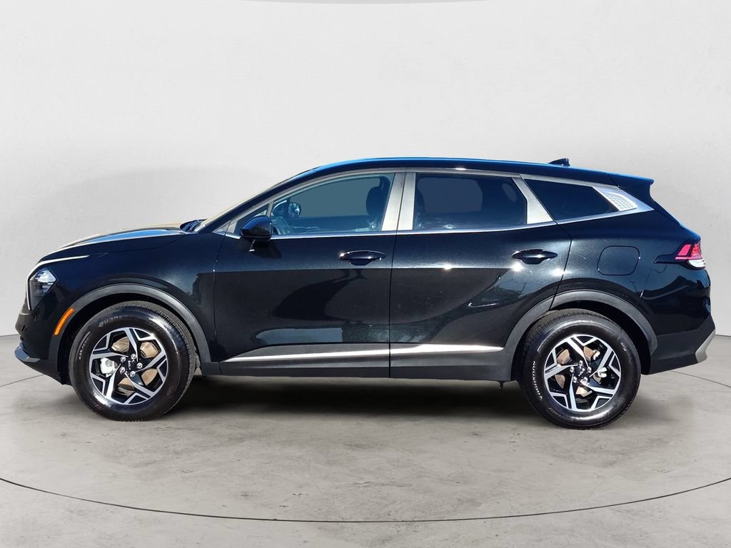 Used 2023 Kia Sportage LX AWD/4WD image 8