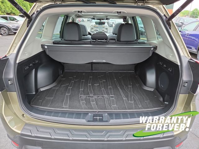 Used 2023 Subaru Forester Limited AWD/4WD image 18