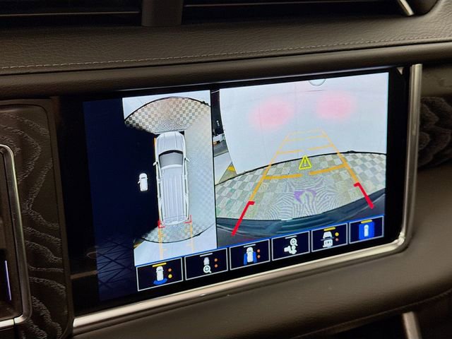 Used 2023 GMC Yukon Denali image 17