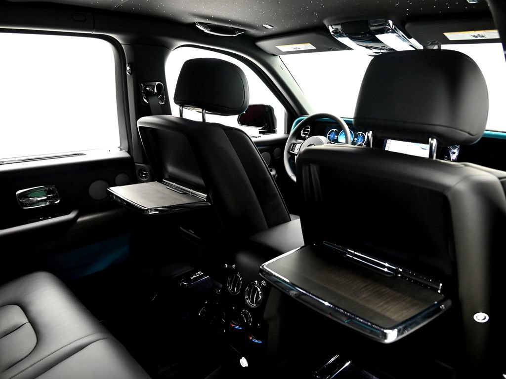 New 2026 Rolls-Royce Cullinan AWD/4WD image 13