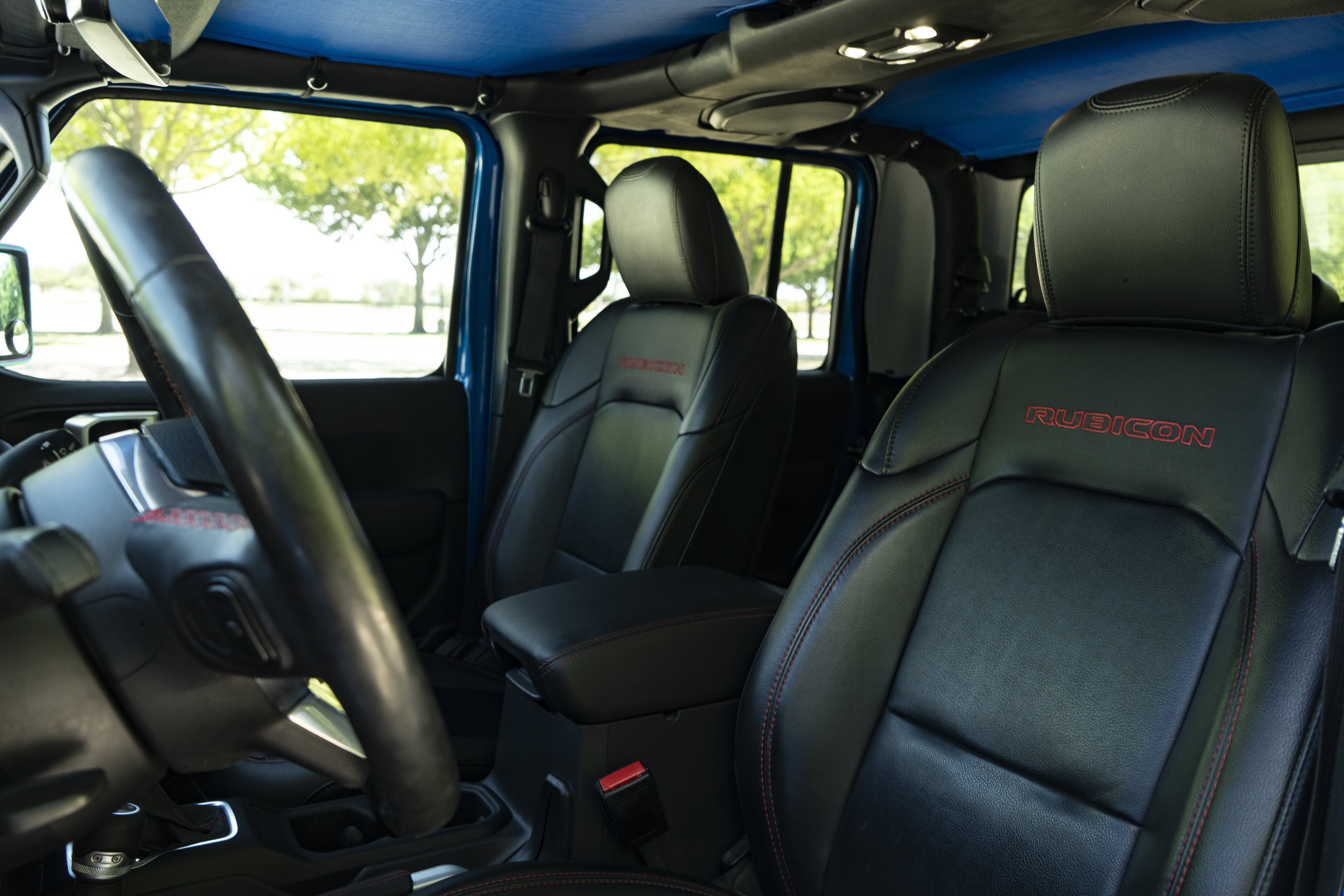 Used 2021 Jeep Gladiator Rubicon AWD/4WD image 18