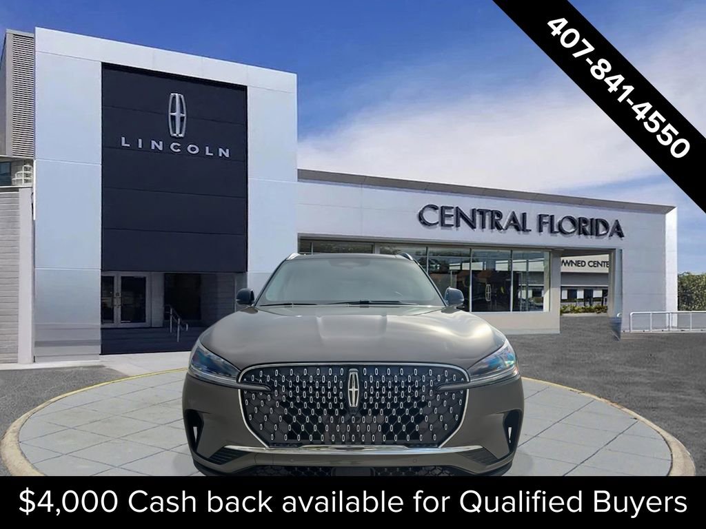 New 2026 Lincoln Aviator AWD image 2