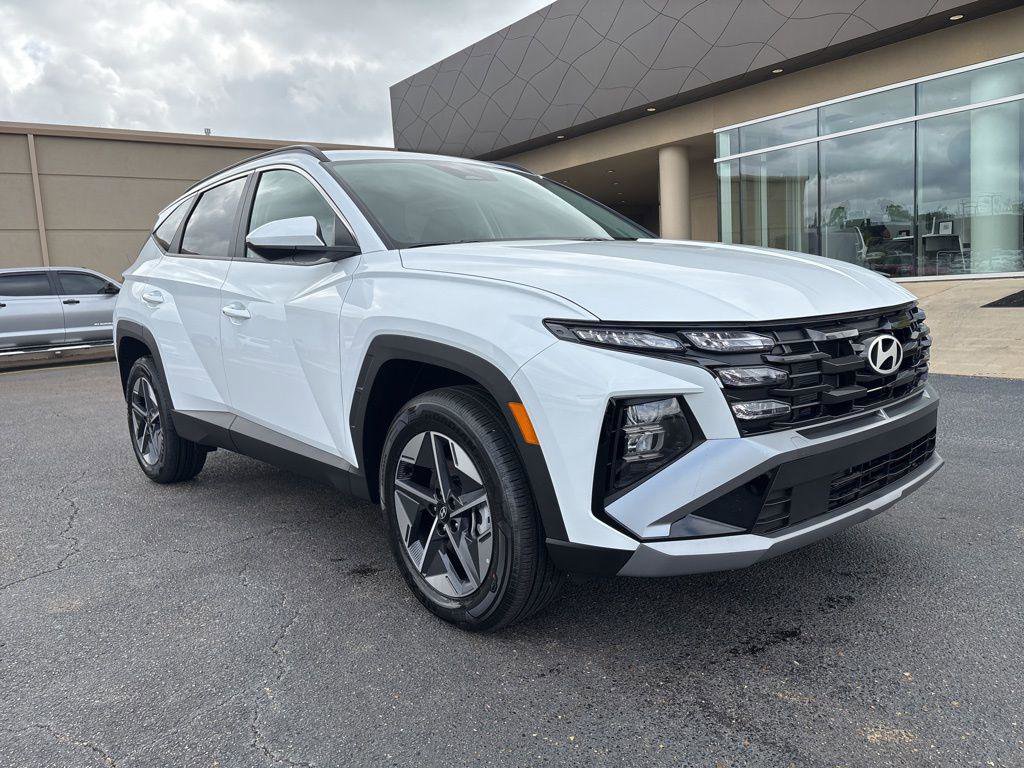 New 2026 Hyundai Tucson SEL image 3