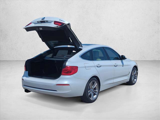 Used 2017 BMW 330i Gran Turismo xDrive AWD/4WD image 5
