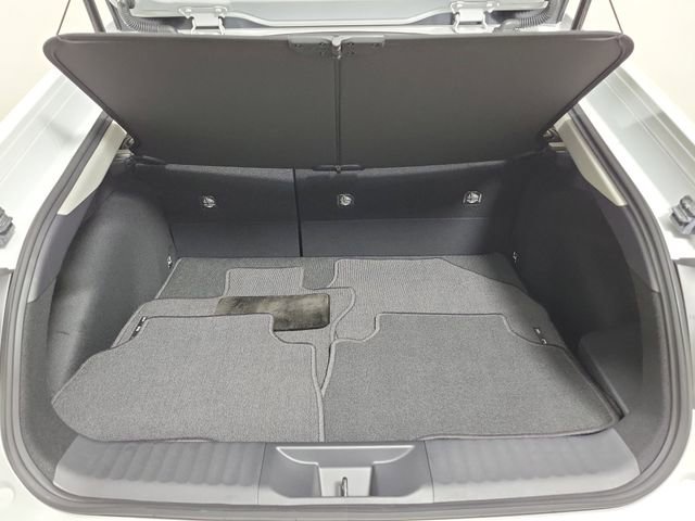 Used 2025 Toyota Prius image 10