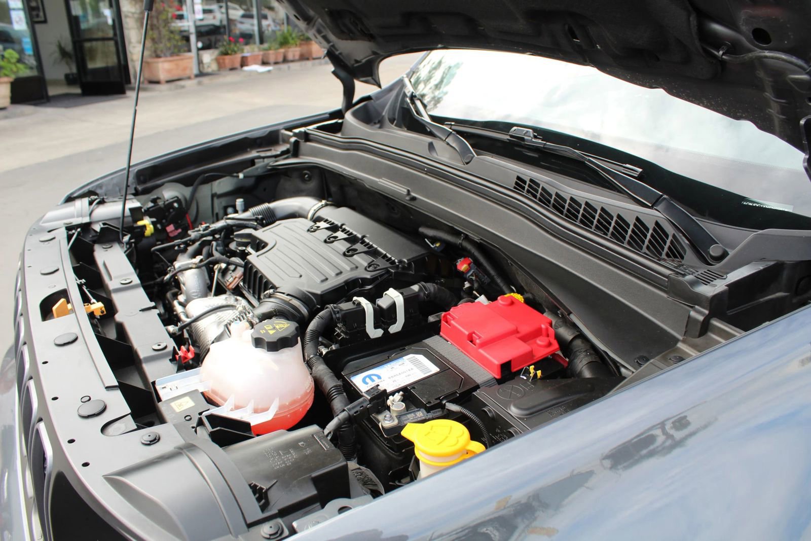 Used 2022 Jeep Renegade Trailhawk image 36