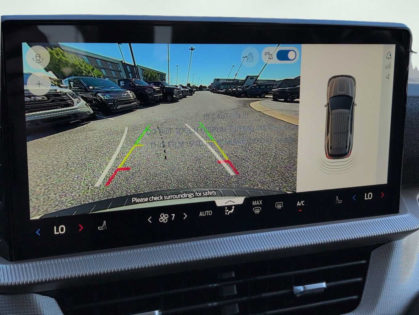 New 2026 Ford Explorer Active RWD image 19