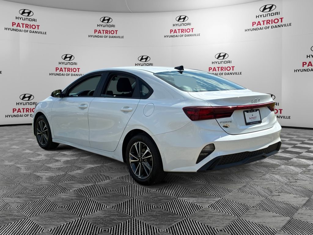 Used 2024 Kia Forte LXS FWD image 5