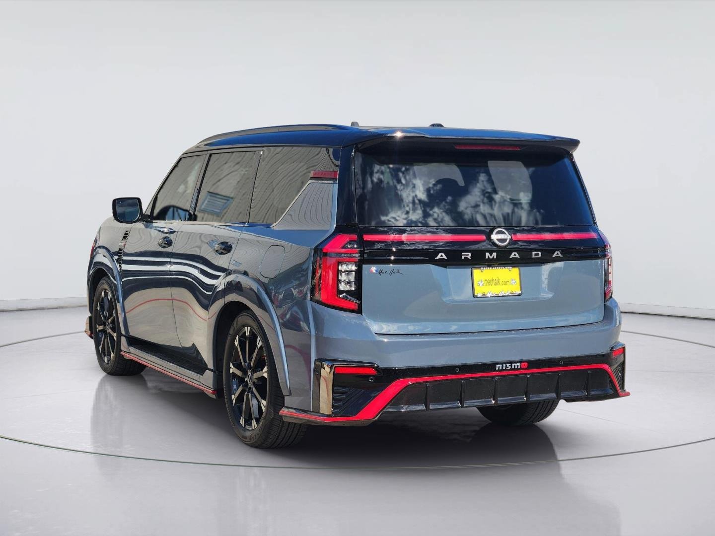 Used 2026 Nissan Armada NISMO AWD/4WD image 7